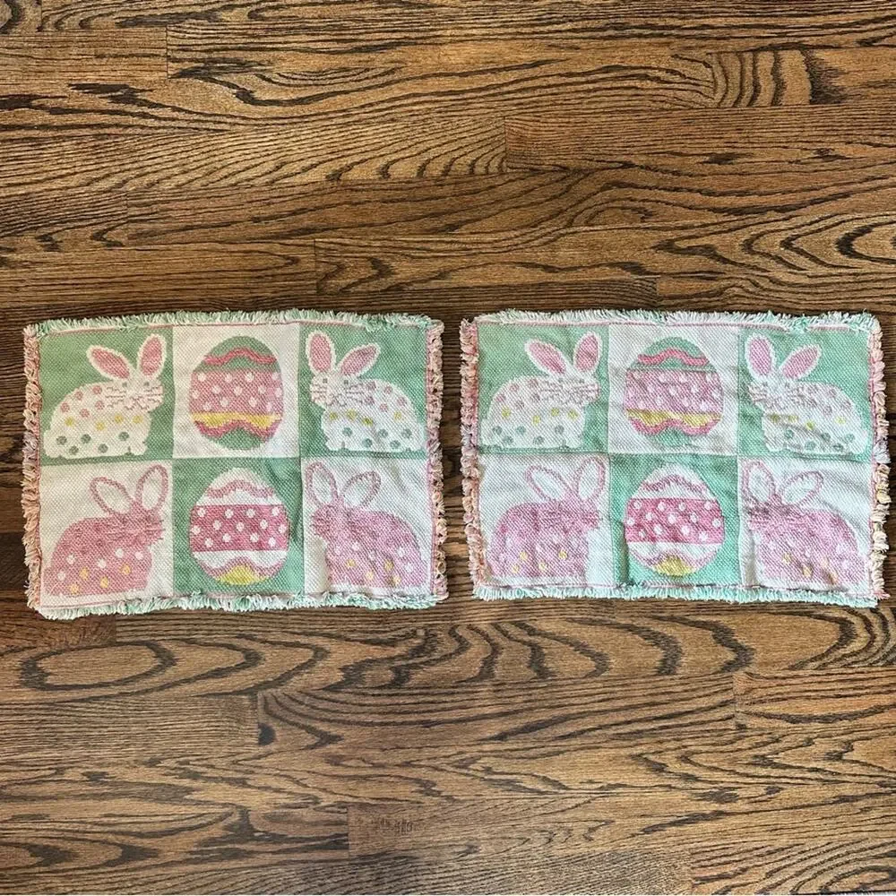 Vintage Easter Bunny Woven Placemats collectible - set of 2 placemats coquette